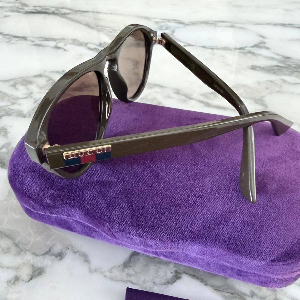 Gucci GG0747S Sunglasses Brown Acetate frames gray lenses, 55-19/145‎